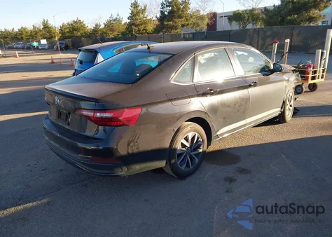 2022 Volkswagen Jetta 1.5T S z USA, uszkodzony, nr VIN 3VWCM7BU3NM000845